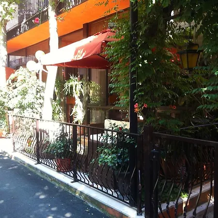 Guest house Meuble Lariana *
